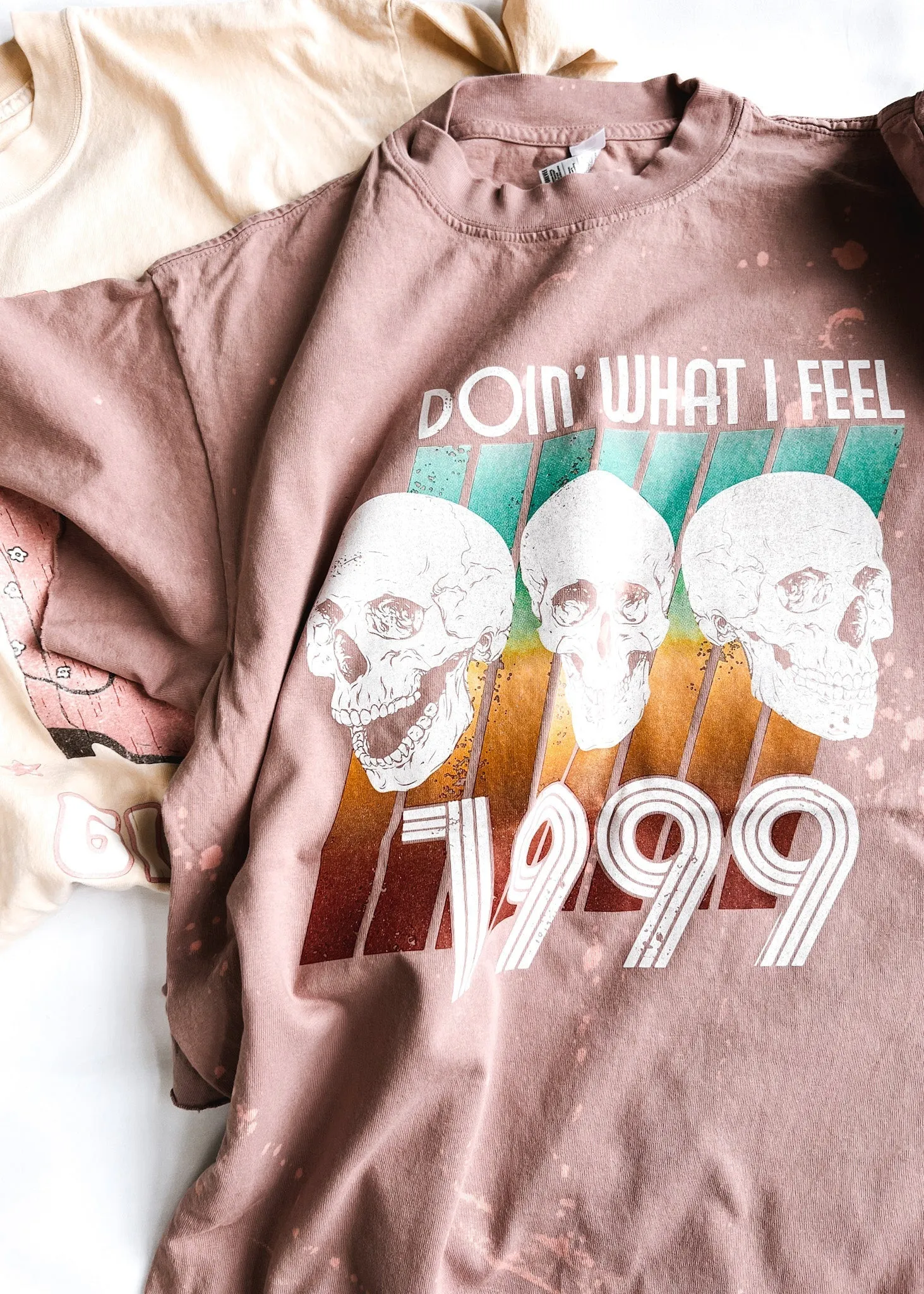 DOIN' WHAT I FEEL 1999 BLEACHED OUT SIDE SLIT TEE