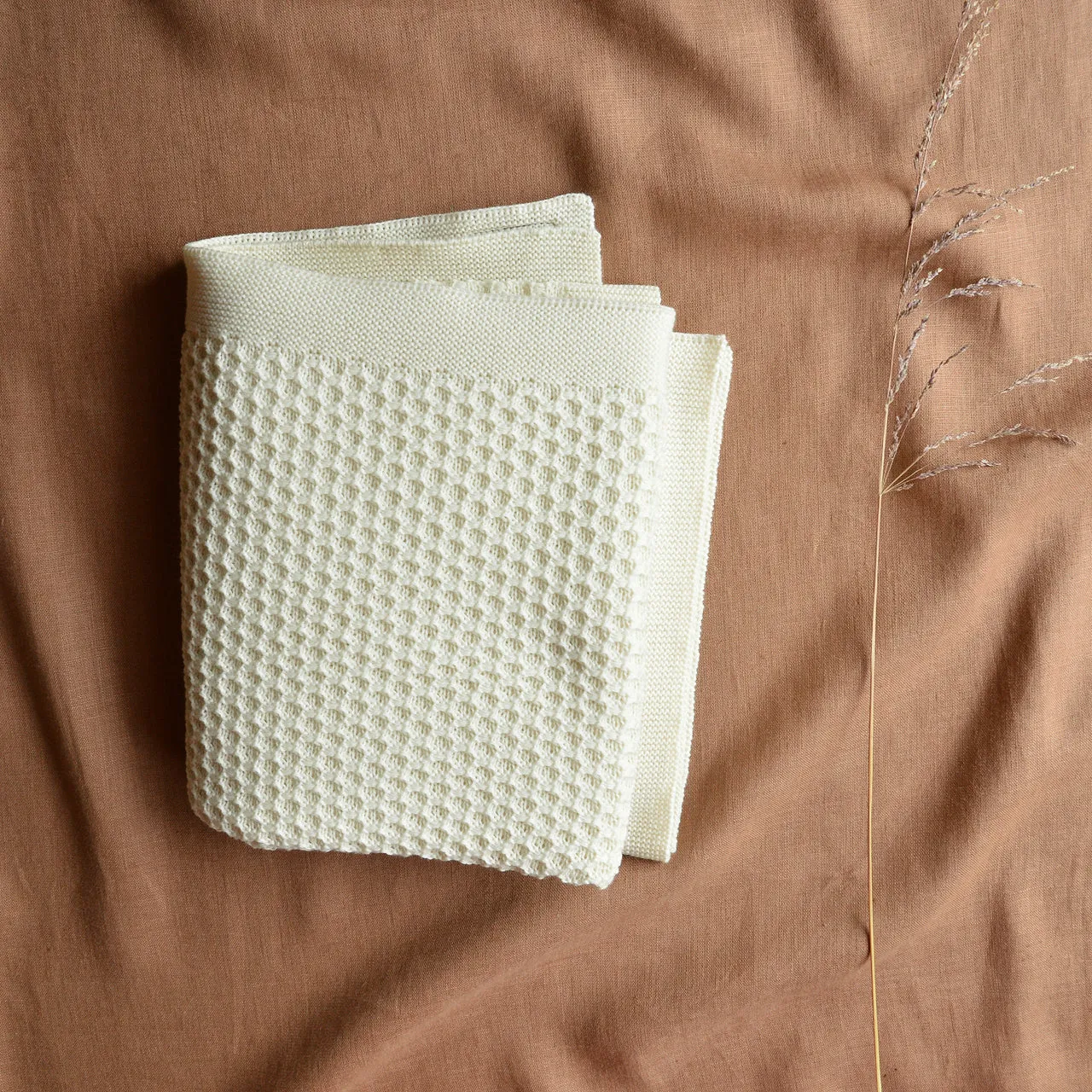 Honeycomb Baby Blanket in Organic Merino Wool (100x80cm) *Returning 2025