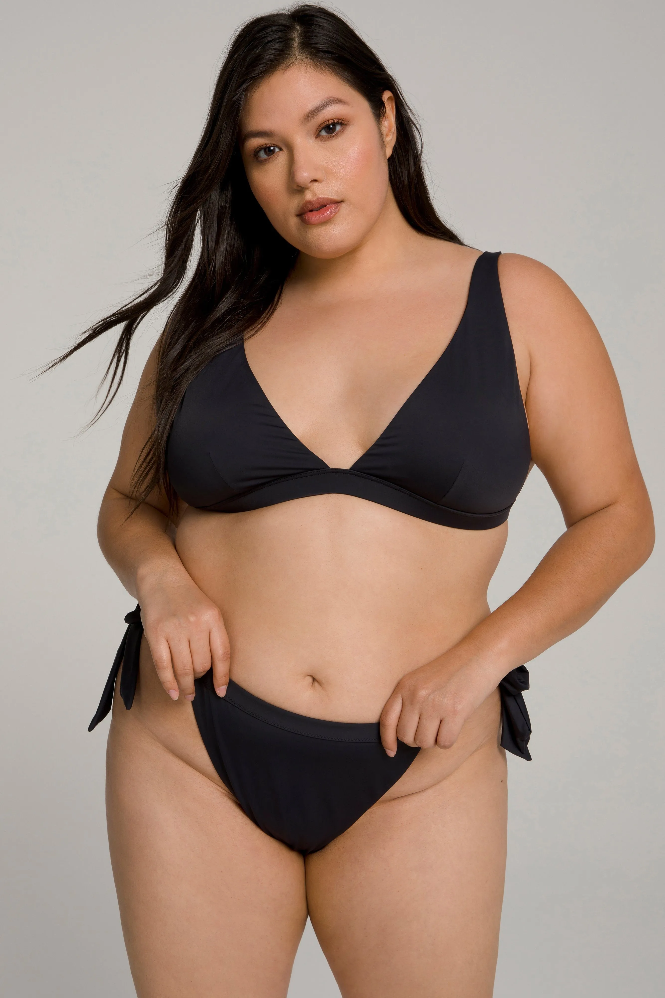 SEXY BOOST BIKINI TOP | BLACK001